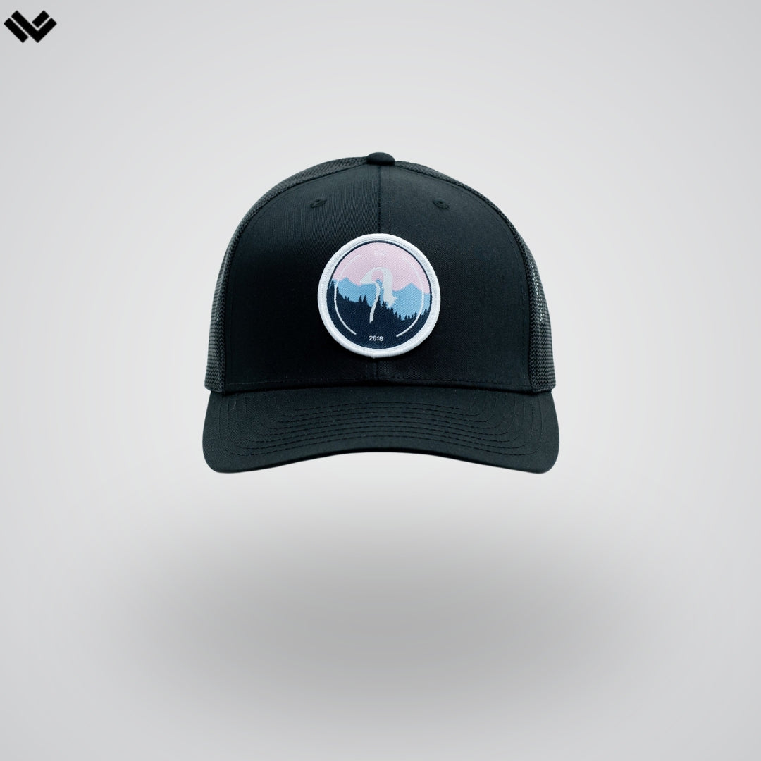 Sunrise Trucker - Black